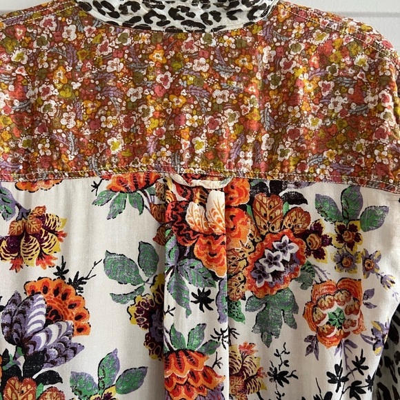 Pilcro Anthropologie Womens Tunic Top Shirt Relaxed Leopard Floral. EUC. Size XS - Picture 10 of 11
